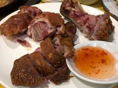 原汁德国脆皮咸猪手-合力居·生记路边鸡(北京路店)