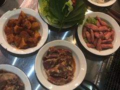 -马路牙子烧烤音乐酒馆(望京店)