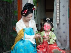-云锦汉服馆·古典妆造摄影(唐城店)