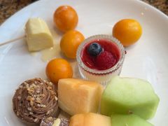 -怡咖啡海鲜自助餐厅(浦东香格里拉店)