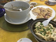 -茂丰梁化客家菜馆(东湖花园二号小区店)