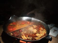 台式麻辣锅-湊湊火锅·茶憩(杭州湖滨银泰in77店)