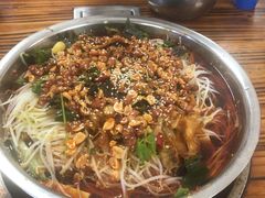 -周良天山牛杂城(天山路总店)