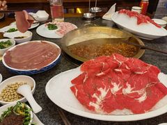 -小天鹅火锅·一线江景洪鼎旗舰店(洪崖洞店)