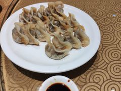-鹰龙海畔度假酒店(咸祥店)