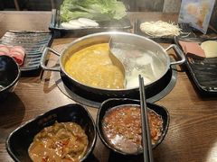-呷哺呷哺 小火锅 (浦东新欧尚超市店)
