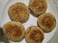 芝麻酱烧饼-东来顺饭庄(新源里店)