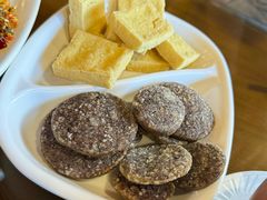 -88号小吃店·经典云南菜·地道纳西美食