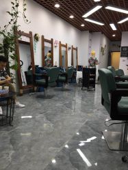 -V8潮牌·接发烫染连锁