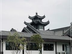 -慈城服务区-停车场