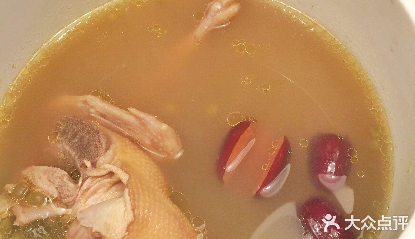 春夏秋冬祛痘神汤——绿豆炖乳鸽