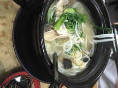 iphone_upload_pic-丽虹云南过桥米线(兴工街店)