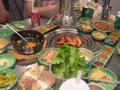 -欧巴炭烤肉오빠숯불구이(南京东路店)