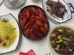 -老鄞江清水龙虾•赵赵家(江北店)