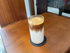 -Line来恩咖啡(石厦花园店)