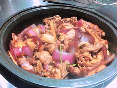 -胡须佬鸡煲四季火锅店(石厦西村直营店)
