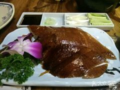 满园烤鸭-满园烤鸭·春饼(太原街万达店)