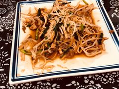 -八两八金·莱芜特色炒鸡(市南漳浦路店)