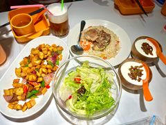 -谷丽麦馕新疆菜·清真(步步高梅溪新天地店)