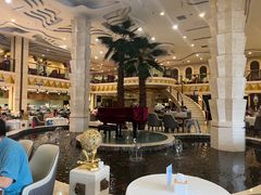 -碧中海汤泉汗蒸酒店