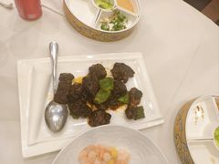 -梅龙镇酒家(南京西路总店)