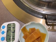 -锅飘飘·东北铁锅炖(雨花客厅店)