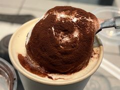-喜茶(深圳万象城黑金店)