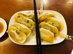 -小姜锅贴(凤凰街店)