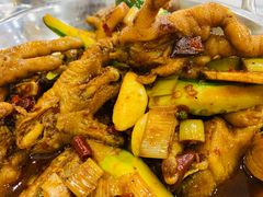 -江城燕子大排档(江汉路步行街店)