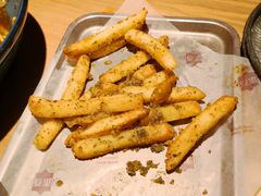-耶里夏丽·新疆菜·28年喀什老馆(田林东路店)