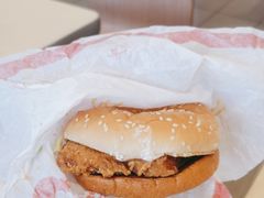 -麦当劳(军博店)