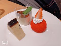-东方明珠·可口可乐欢乐餐厅