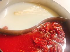 -钢管厂五区小郡肝串串香火锅(人民广场店)