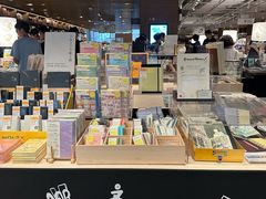 -茑屋书店(天目里店)