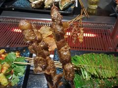 烤羔羊肉串-青松宇大汗·碳烤羊腿(大浪店)