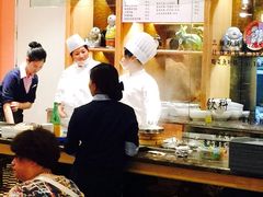 -大食代美食广场(上海中心店)