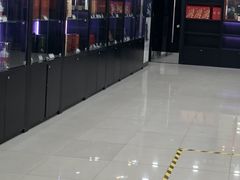 -上海烟草集团名烟名酒店(南京东路店)
