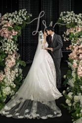 -Color卡诺婚纱礼服馆(南京严选店)