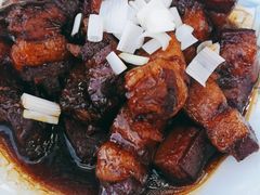 红烧肉炖豆腐-百花人家(清水镇店)