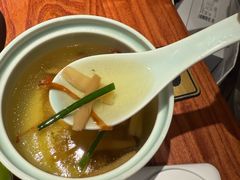 -裕兴记•蟹黄面馆(人民广场店)