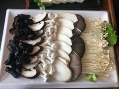 菌类拼盘-北门涮肉·铜锅涮肉(南锣鼓巷店)