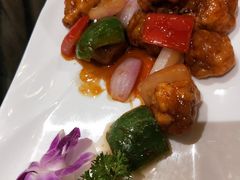 菠萝咕噜鸡-玉兰苑一等茶餐厅