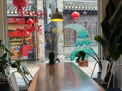 -红小姐咖啡馆(西津渡店)