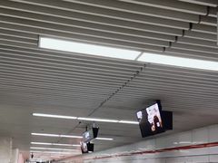 -上海体育馆(地铁站)