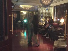 -龙虾酒吧扒房(宁波香格里拉店)