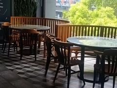 -豪享来中西餐厅(延安东路店)