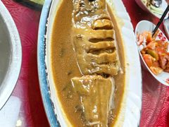 -崴海渔村(虹梅路店)