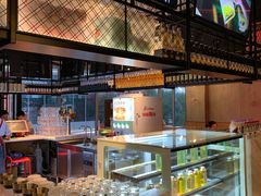 面包甜点陈列柜-蚝太郎 • 海鲜烧烤(Upark店)