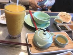 -潮界(LU·ONE凯德晶萃广场店)