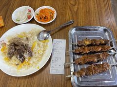 -哈密瓜抓饭(四平路店)
